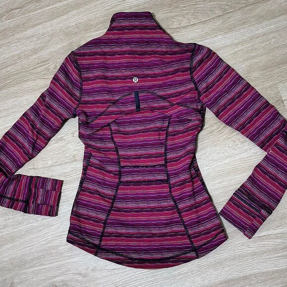 Lululemon Define Jacket – Rare Pattern (Size 2) - Picture 5 of 6